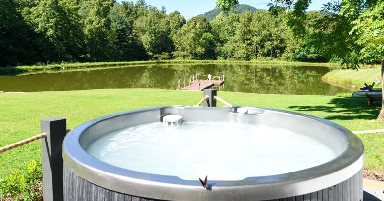 Oxbow Luxe Modern Farmhouse - near Asheville - Weaverville, North Carolina