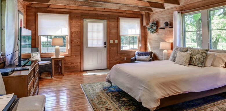 Oxbow Luxe Modern Farmhouse - near Asheville - Weaverville, North Carolina