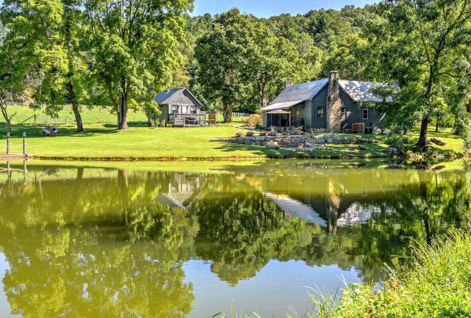 Oxbow Luxe Modern Farmhouse - near Asheville - Weaverville, North Carolina