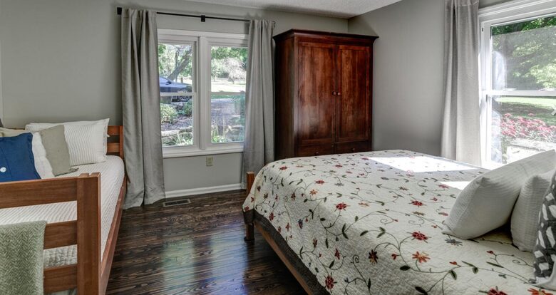 Oxbow Luxe Modern Farmhouse - near Asheville - Weaverville, North Carolina