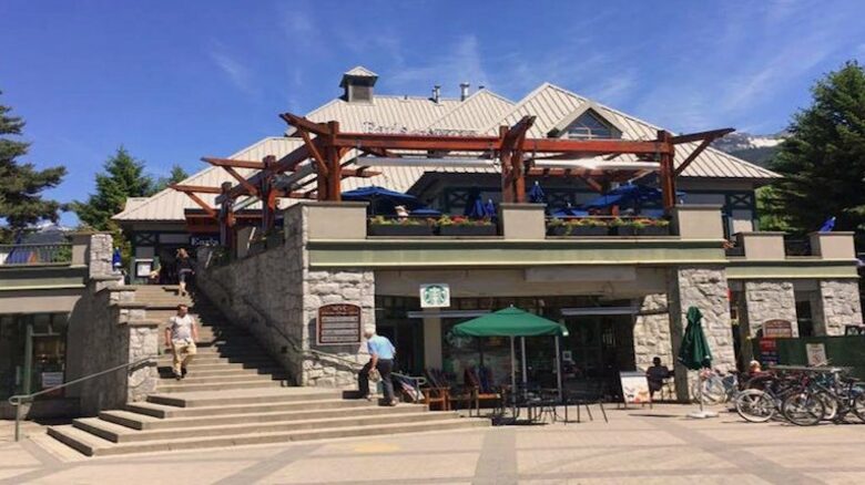 Whiski Jack Studio in Whistler Town Plaza - Whistler, Canada