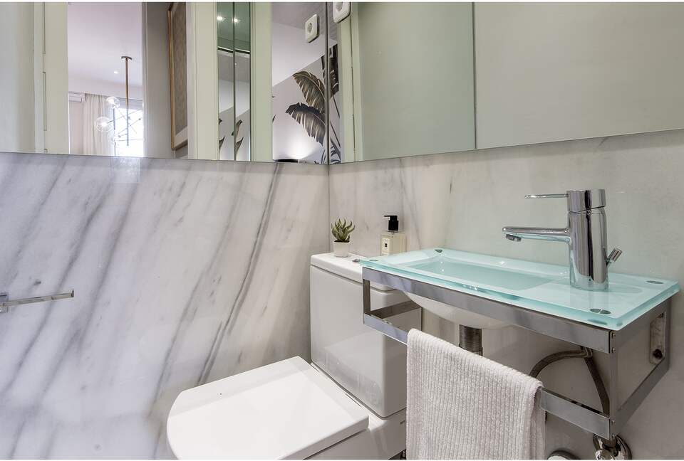 Retiro Park Apartment in Madrid - Madrid, Spain