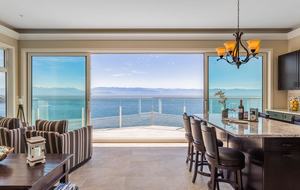 SookePoint Ocean Cottage - Sooke, Canada