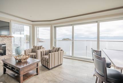 SookePoint Ocean Cottage - Sooke, Canada