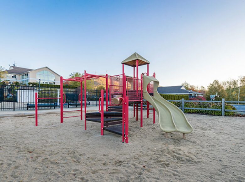 Berkshires 2 Bedroom Family Friendly Residence - Hancock, Massachusetts