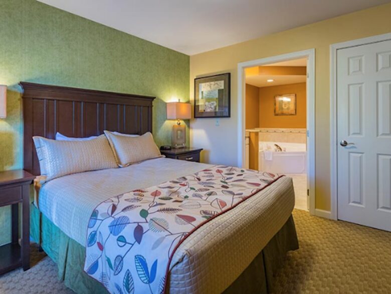 Berkshires 2 Bedroom Family Friendly Residence - Hancock, Massachusetts