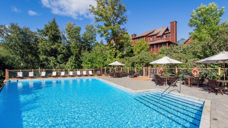 Les Legendes 4 Bedroom Residence - Mont-Tremblant, Canada