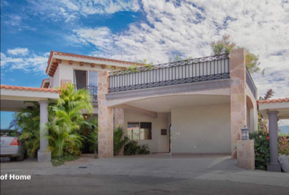 Casa Baja - Cabo San Lucas, Mexico