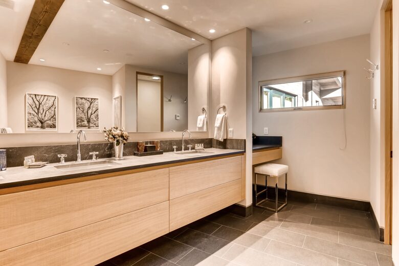 The European Chalet in Vail - Vail, Colorado