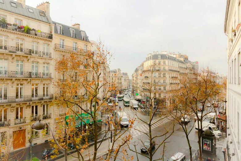 1650 Building in St. Germain, Paris - Paris, France