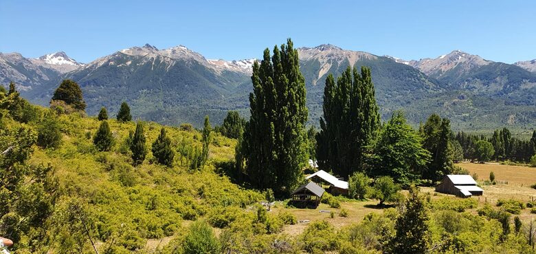 Ranch House on 880-acre Ranch in Argentine Lake District - Villa Lago Rivadavia, Argentina