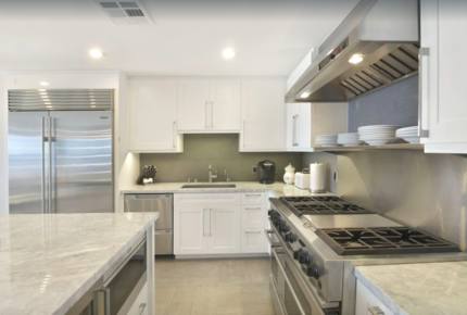 Malibu Beach Beauty - Malibu, California