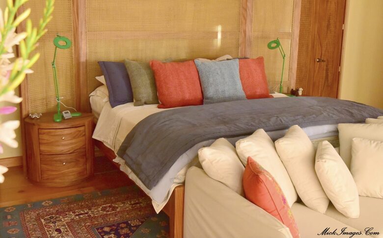 Caelum et Terra, "HEAVEN AND EARTH" - Lake Atitlan, Guatemala