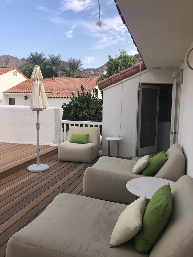 Roof deck lounge area