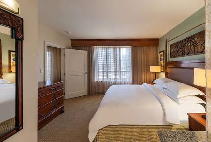 The Grand Waikikian at Hilton Hawaiian Village - Honolulu, Hawaii