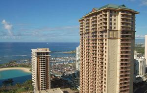 The Grand Waikikian at Hilton Hawaiian Village 1-Bedroom - Honolulu, Hawaii