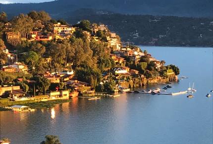 Casa de la Peña - Valle de Bravo, Mexico
