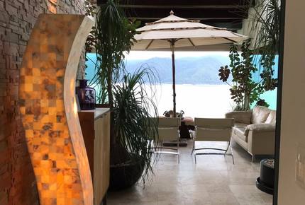 Casa de la Peña - Valle de Bravo, Mexico