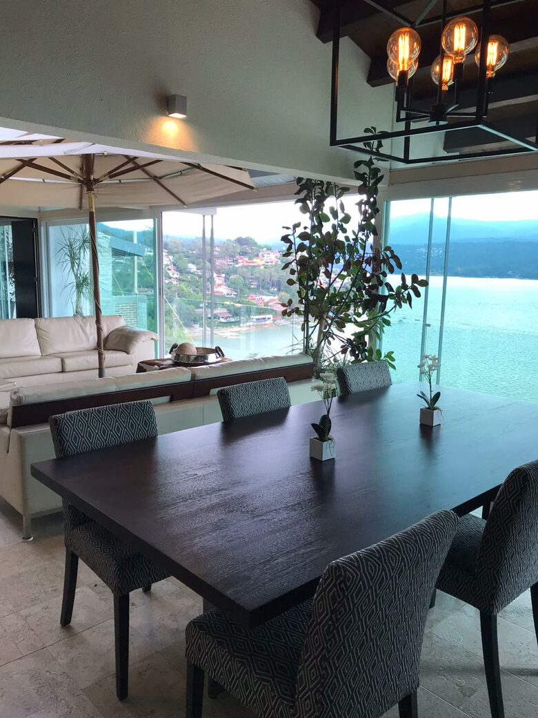 Casa de la Peña - Valle de Bravo, Mexico