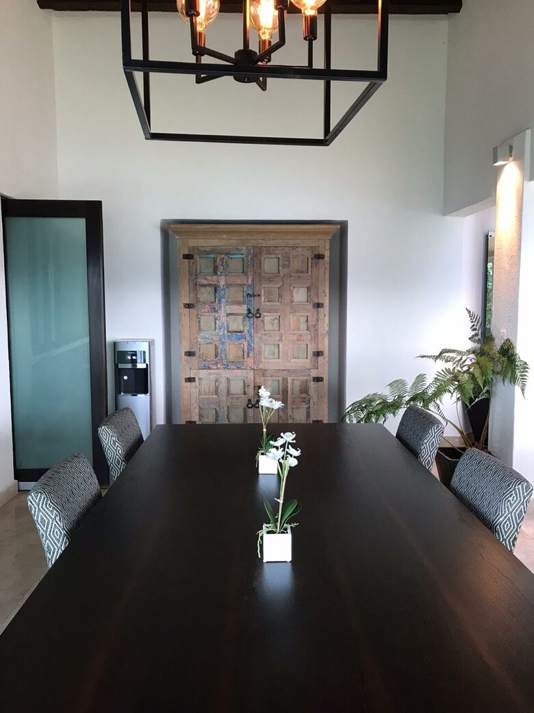 Casa de la Peña - Valle de Bravo, Mexico