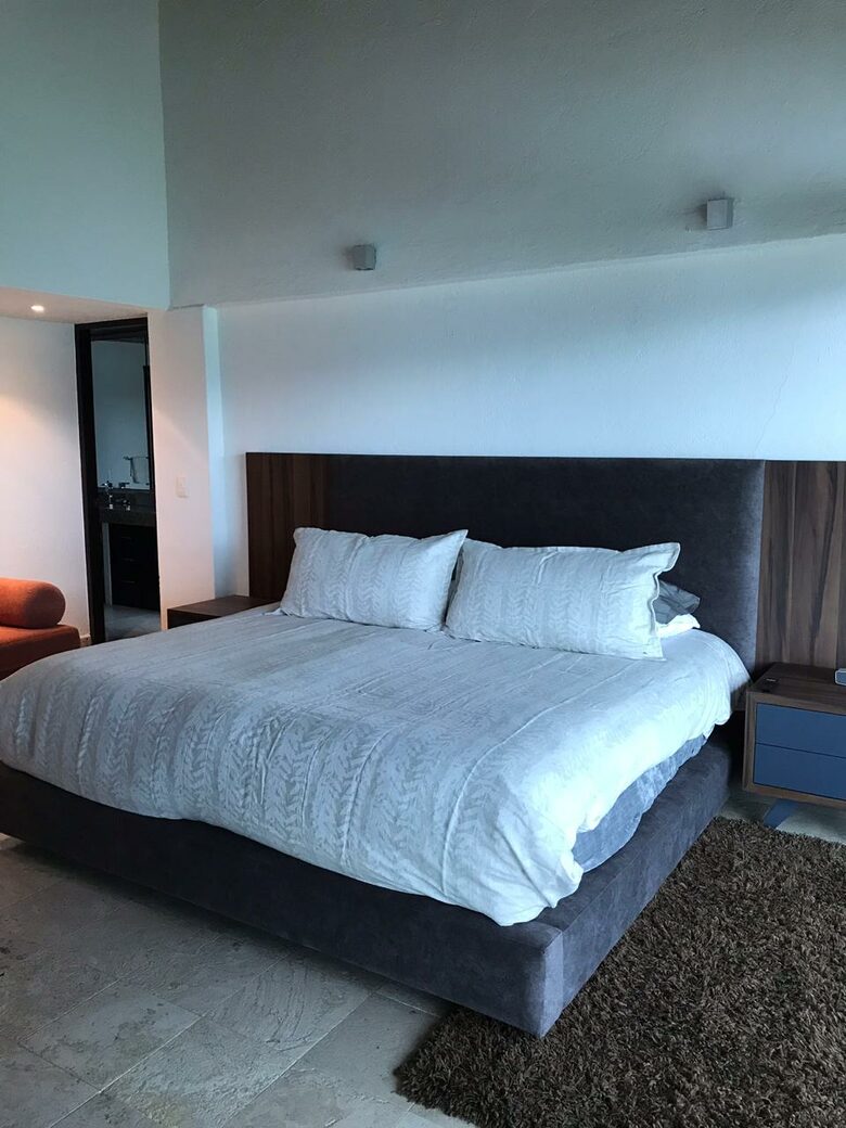 Casa de la Peña - Valle de Bravo, Mexico