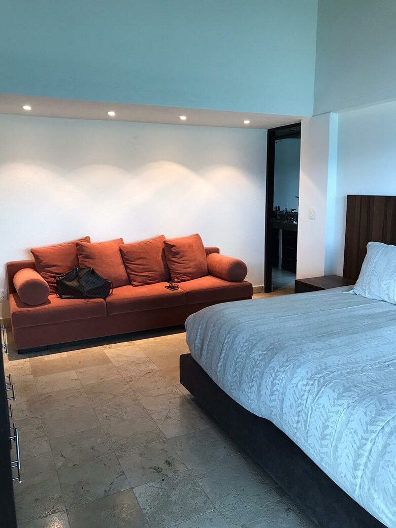 Casa de la Peña - Valle de Bravo, Mexico