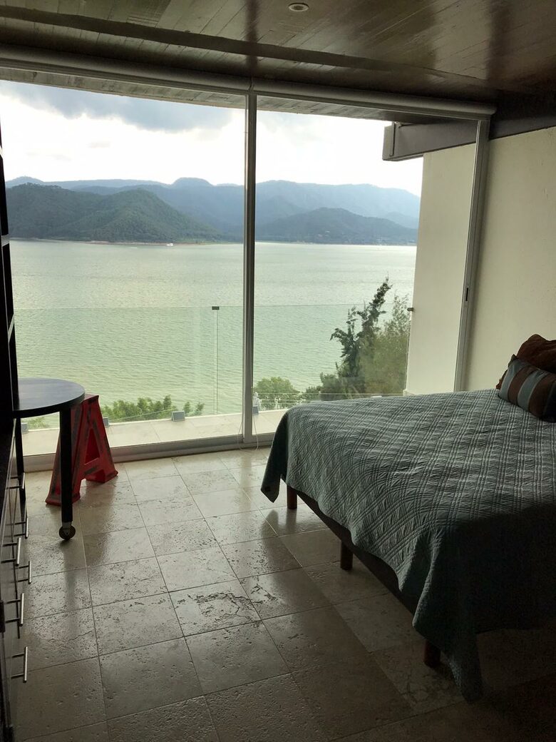 Casa de la Peña - Valle de Bravo, Mexico