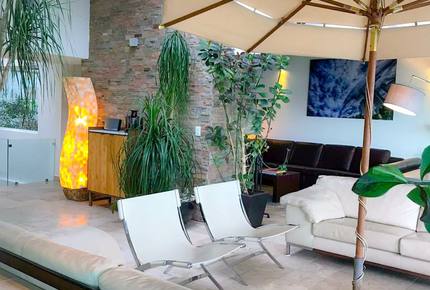 Casa de la Peña - Valle de Bravo, Mexico