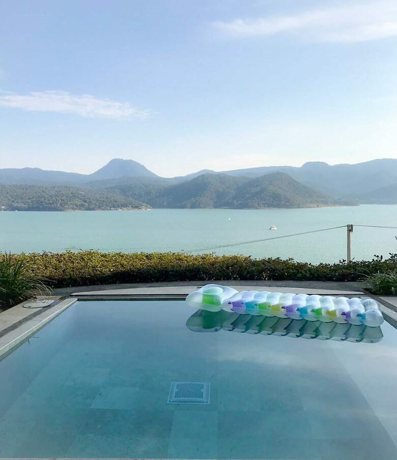 Casa de la Peña - Valle de Bravo, Mexico