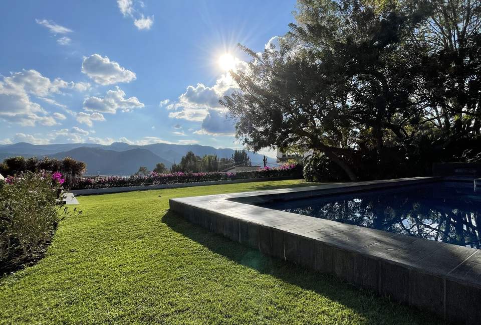 Casa Ciruela - Valle de Bravo, Mexico