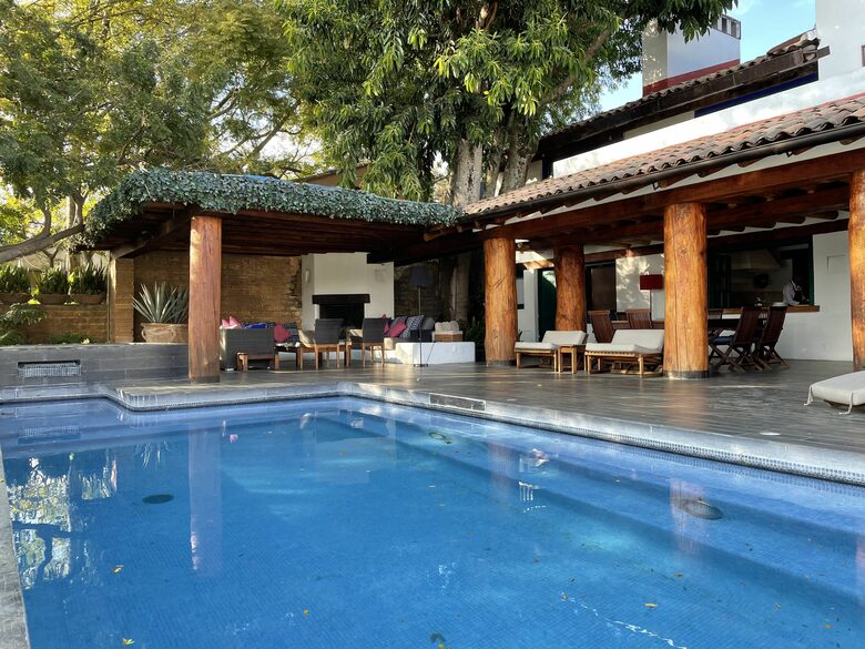 Casa Ciruela - Valle de Bravo, Mexico