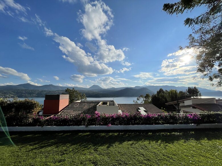 Casa Ciruela - Valle de Bravo, Mexico
