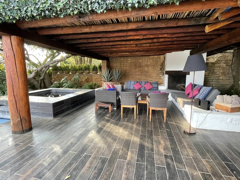 Casa Ciruela - Valle de Bravo, Mexico