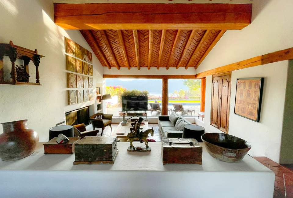 Casa Ciruela - Valle de Bravo, Mexico