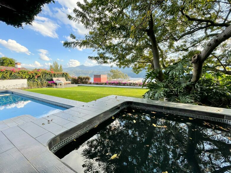 Casa Ciruela - Valle de Bravo, Mexico