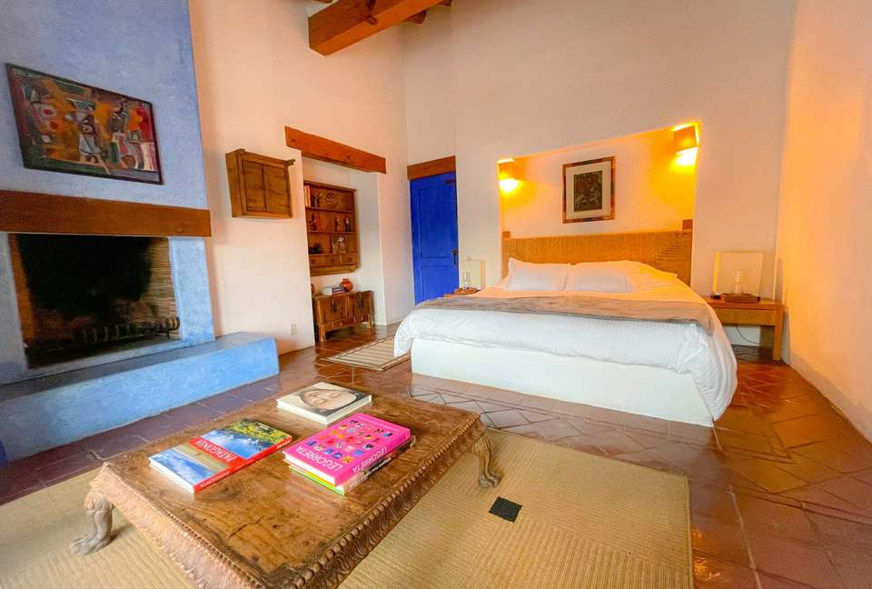 Casa Ciruela - Valle de Bravo, Mexico