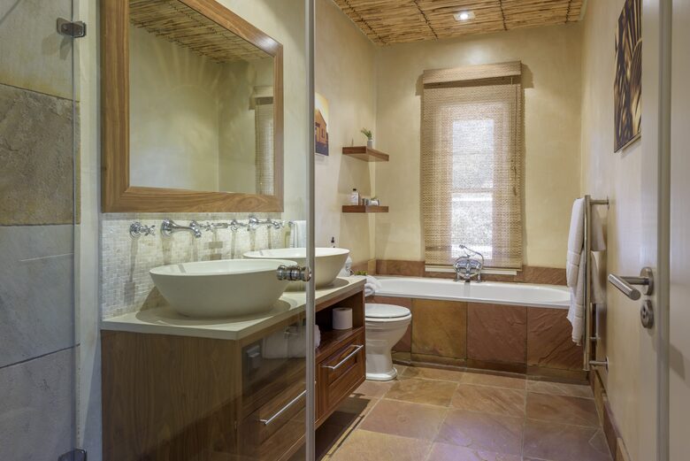 Mount Camdeboo Private Game Reserve (R) - Graaff-Reinet, South Africa