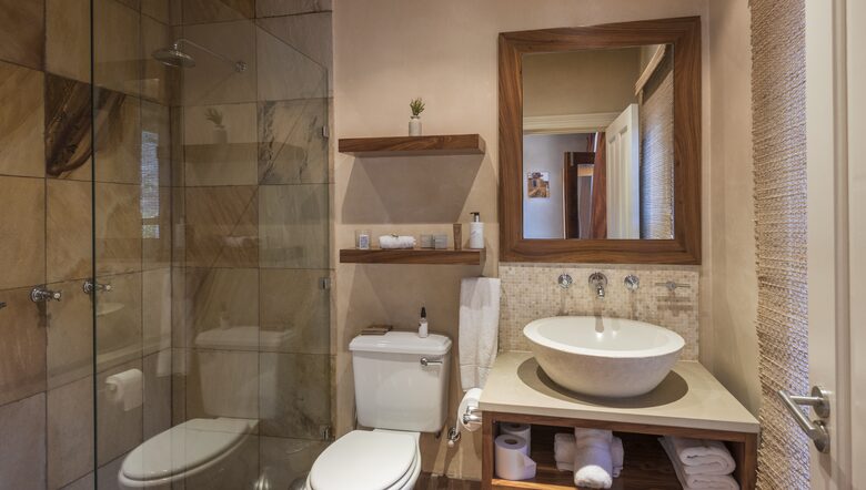 Mount Camdeboo Private Game Reserve (R) - Graaff-Reinet, South Africa