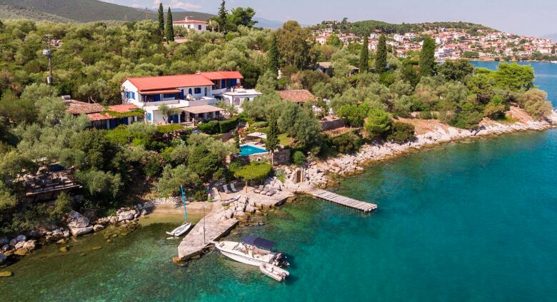 Villa Polyxena (R) - Amaliapolis, Greece