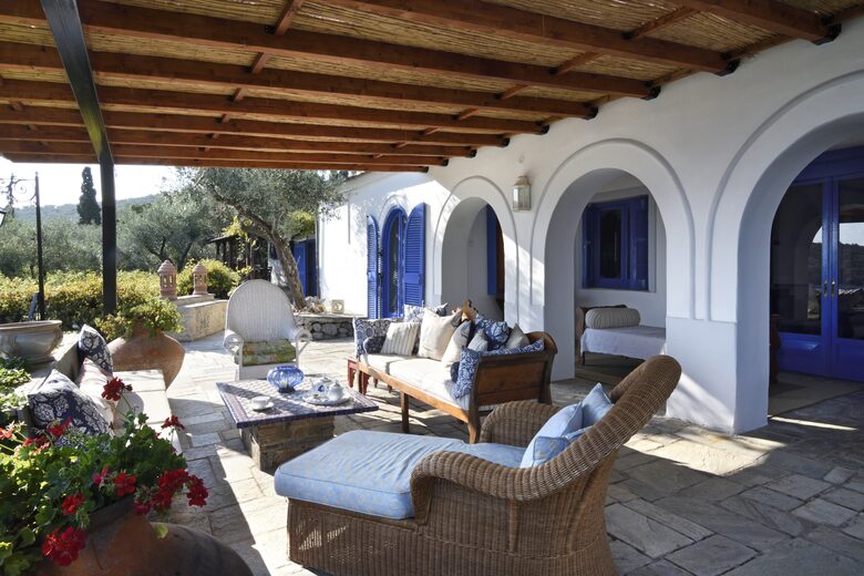 Villa Polyxena (R) - Amaliapolis, Greece