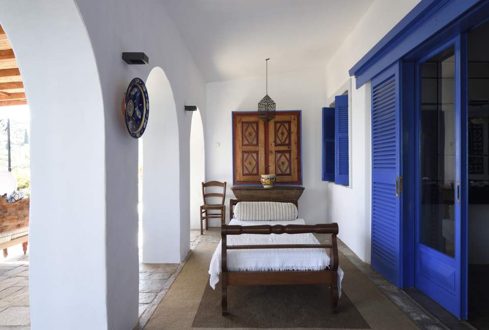 Villa Polyxena (R) - Amaliapolis, Greece