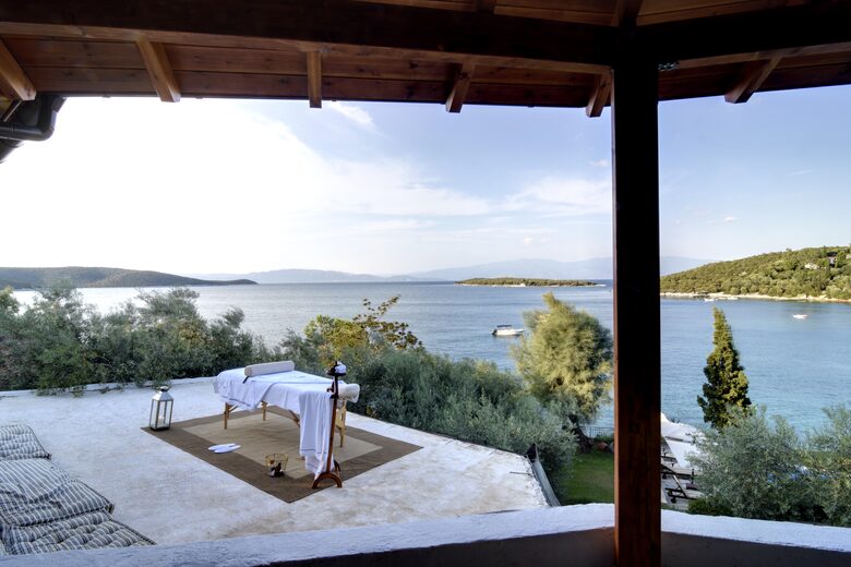 Villa Polyxena (R) - Amaliapolis, Greece