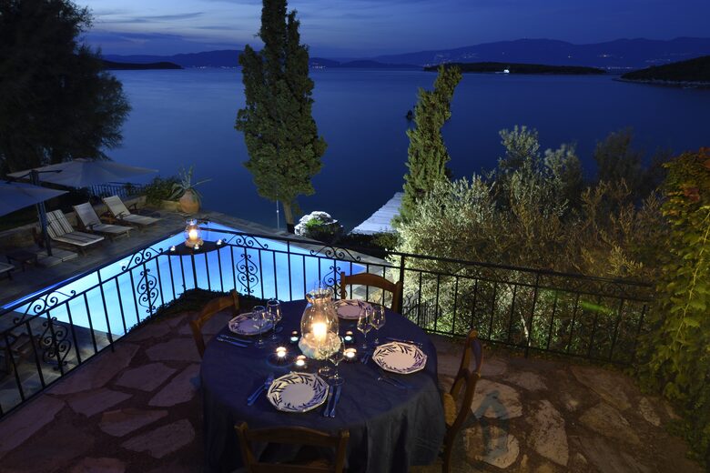 Villa Polyxena (R) - Amaliapolis, Greece