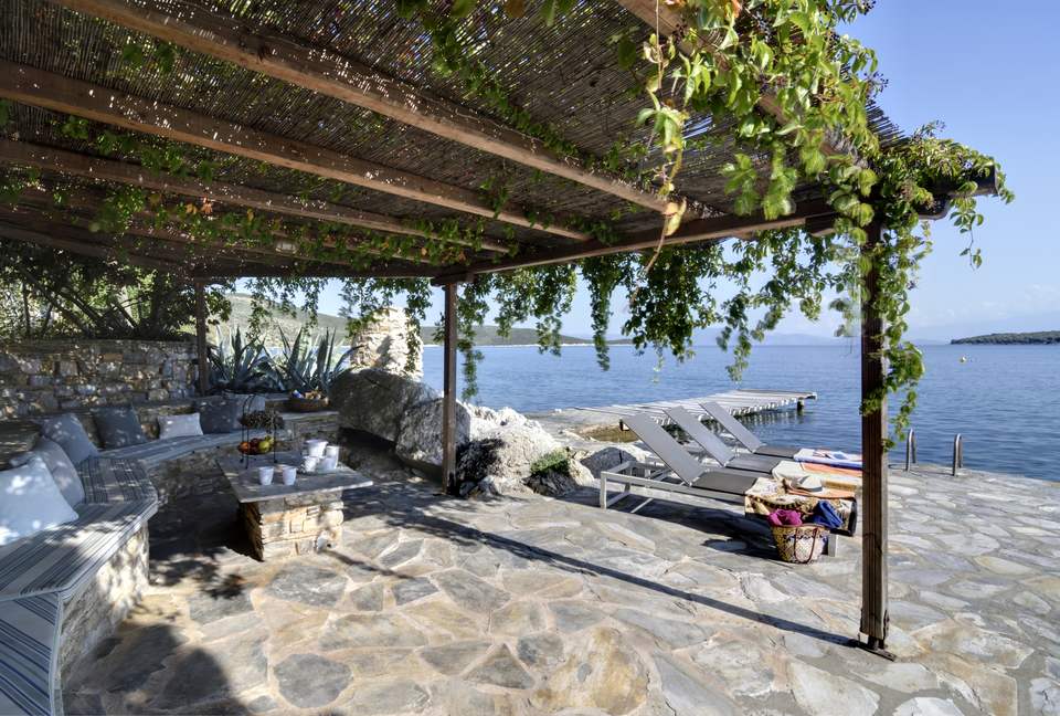 Villa Polyxena (R) - Amaliapolis, Greece