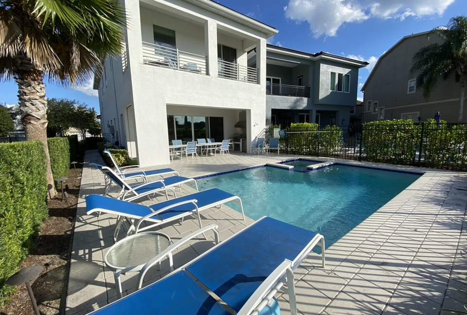 Quintess Collection - Citrus Ridge - Reunion, Florida