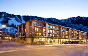 Gondola Plaza - 3 Bedroom Residence - Aspen, Colorado