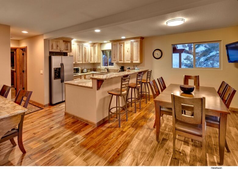 Heavenly Tahoe Lakeview Mountain Home - Stateline, Nevada