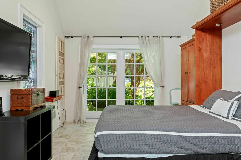 East Hampton Hideaway - East Hampton, New York