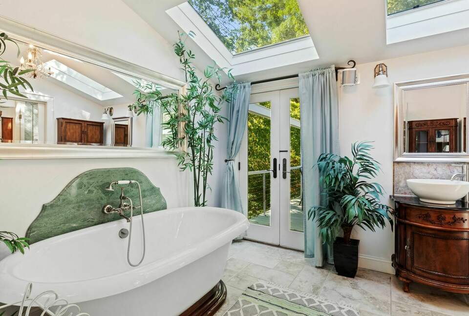 East Hampton Hideaway - East Hampton, New York