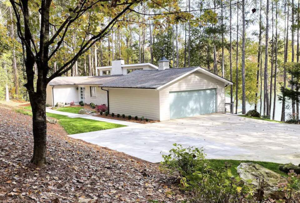 It’s All About The View - Lake Keowee - Seneca, South Carolina